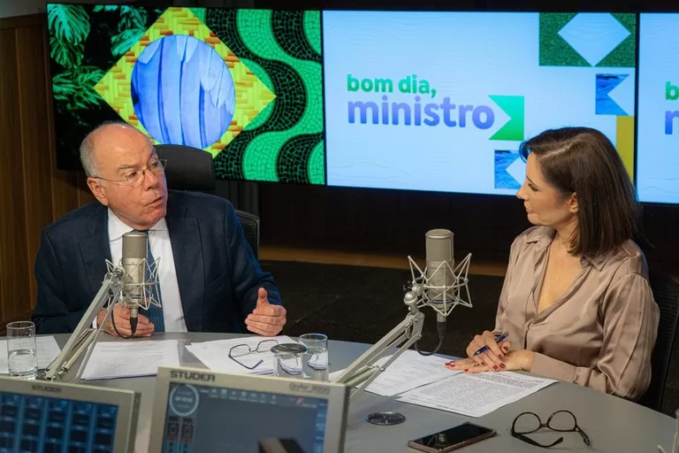 Mauro Vieira (Relações Exteriores) durante a participação no Bom Dia, Ministro. Foto: Diego Campos / Secom / PR