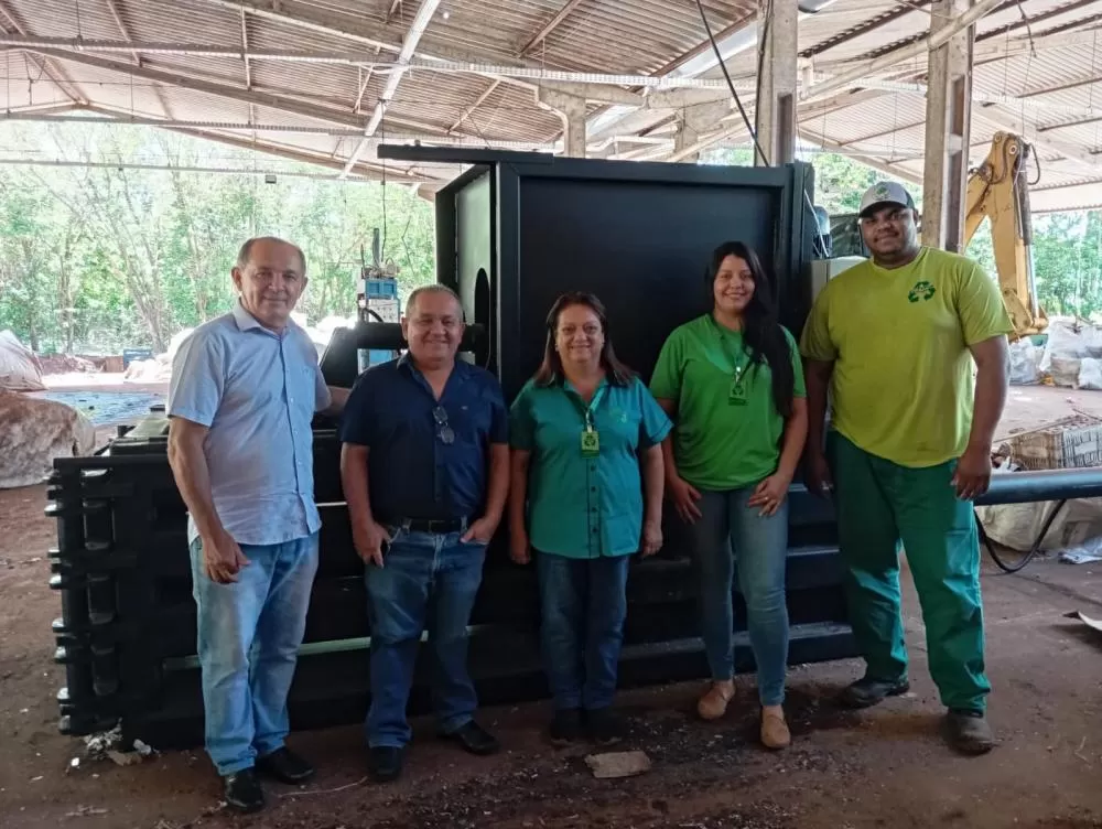 Natal chega mais cedo na cooperativa de catadores de Paranavaí