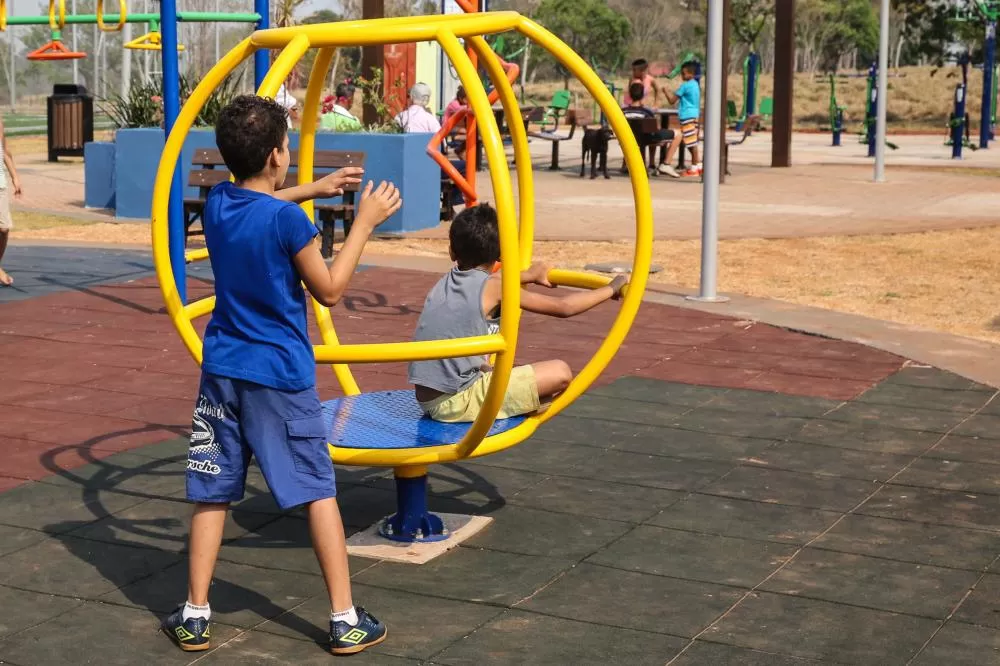 Crianças e adolescentes: prazo para entidades acessarem R$ 100 milhões é prorrogado Foto: Geraldo Bubniak/AEN