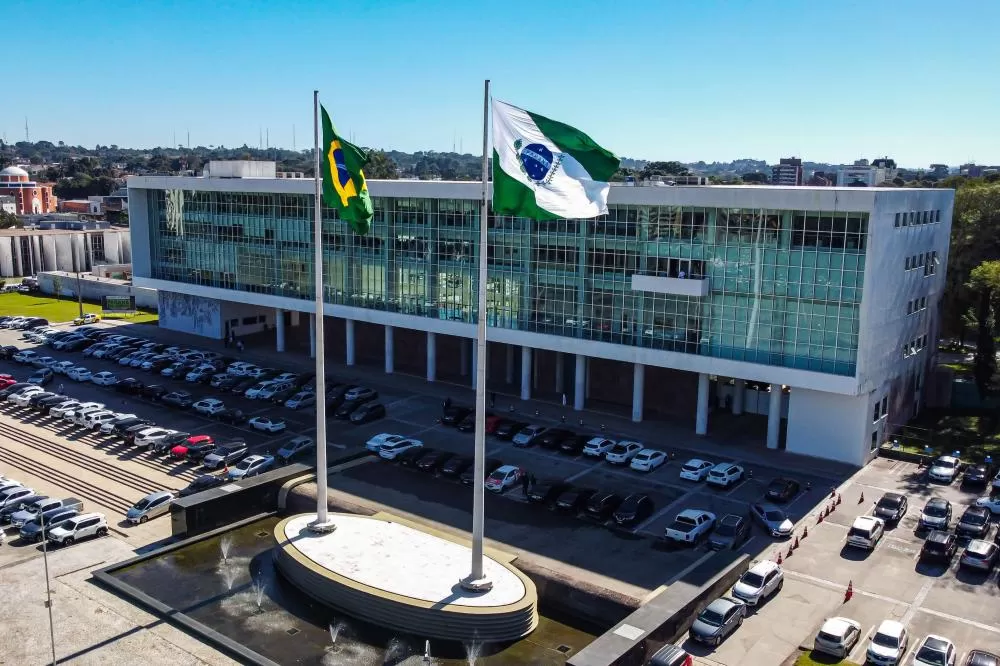 Estado do Paraná completa nesta quinta-feira 171 anos de emancipação política - Na foto, Palácio Iguaçu, que completa 70 anos em 19 de dezembro de 2024, é a sede oficial do governo estadual Foto: Roberto Dziura Jr/AEN