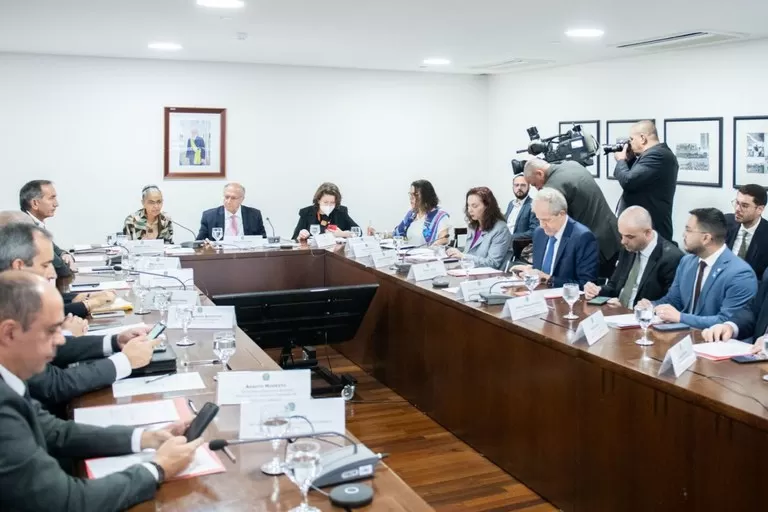 Durante a reunião, foi feito balanço das ações deste ano e aprovados planos de prevenção e controle do desmatamento - Foto: Henrique Raynal/Ascom CC