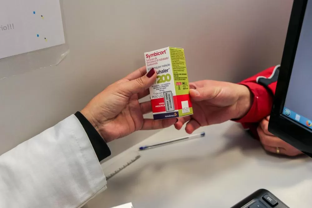 Mais de 366 milhões de unidades de medicamentos foram distribuídos pela Sesa para a população em 2024. Foto: Geraldo Bubniak/AEN