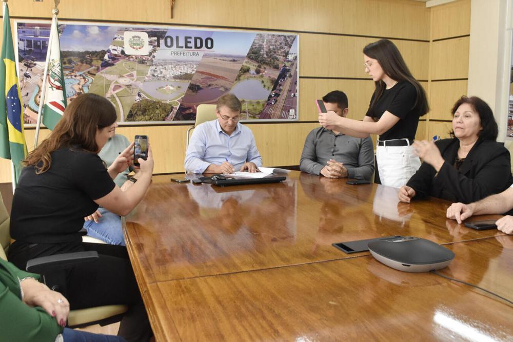 Prefeitura encaminha área para futuras instalações da Fundação Waldyr Becker