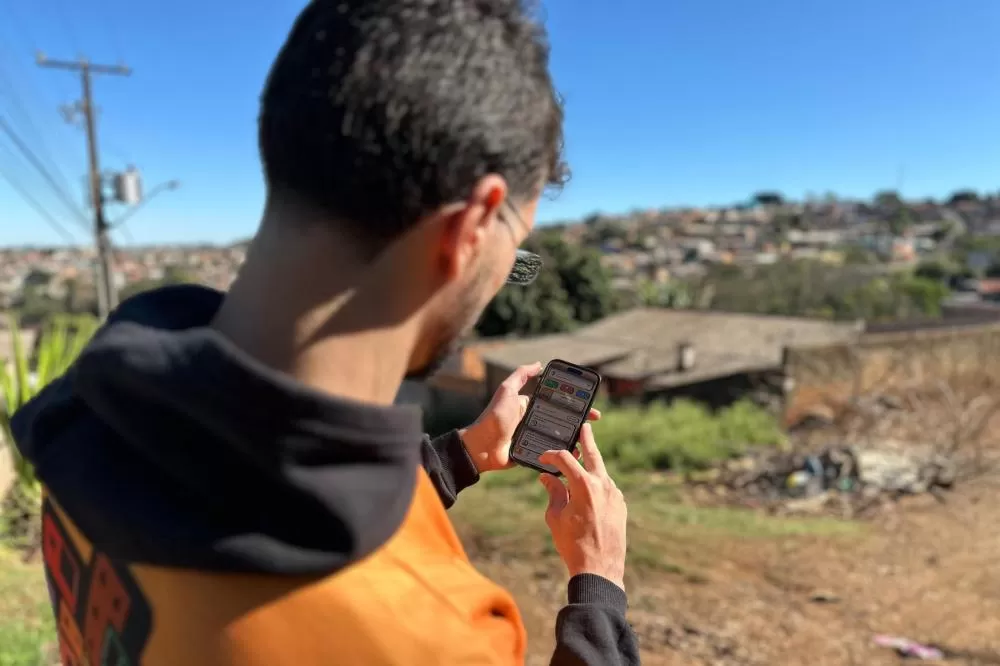 Com investimento do Estado, em Londrina a startup Corre.Social criou um aplicativo que conecta moradores de bairros periféricos e ajuda a impulsionar vendas, serviços e projetos culturais e sociais. Foto: Gabriel Pires/SEI