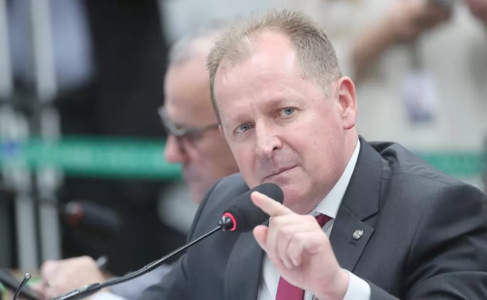 Deputado Welter celebra abertura de inscrições para o 1º vestibular de Medicina da PUCPR em Toledo.