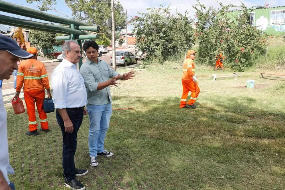 Com grande mobilização de limpeza, Prefeitura de Cascavel dá start oficial às ações do programa Cidade Limpa em 2025