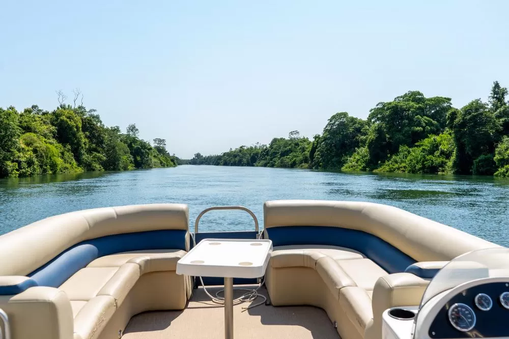 Águas cristalinas e biodiversidade do Rio Paraná encantam turistas no Noroeste