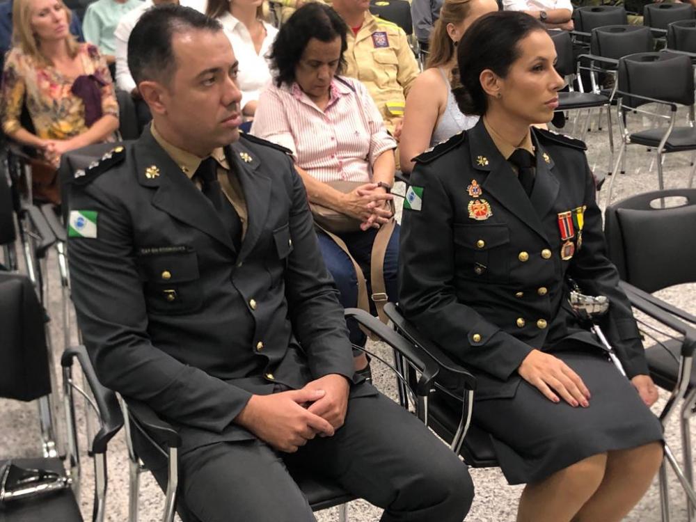 Momento da passagem de cargos entre capitão e tenente (Foto: Divulgação)