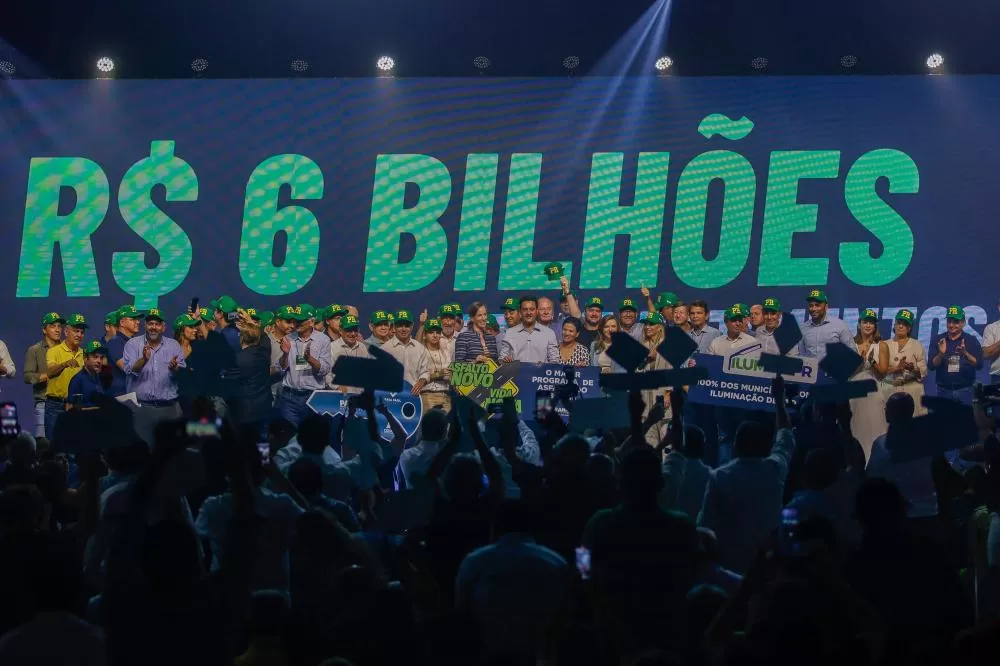 Ratinho Junior anuncia pacote de R$ 6 bilhões de investimentos nos municípios paranaenses Foto: Gabriel Rosa/AEN