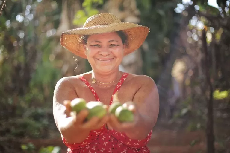 Ivanildes Sousa: orgulho da produção da agricultura familiar e parceria com o PAA. Foto: Estevam Costa / PR