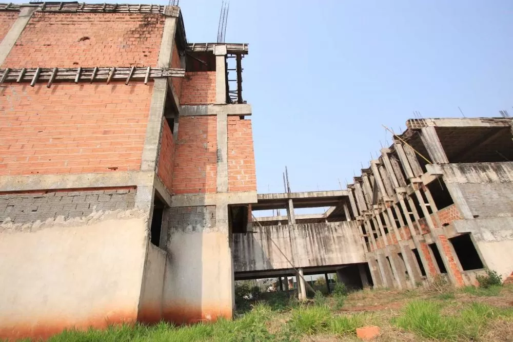 Começam as obras do novo prédio da Biblioteca Central no Campus Universitário da UEL Foto: O Perobal/UEL