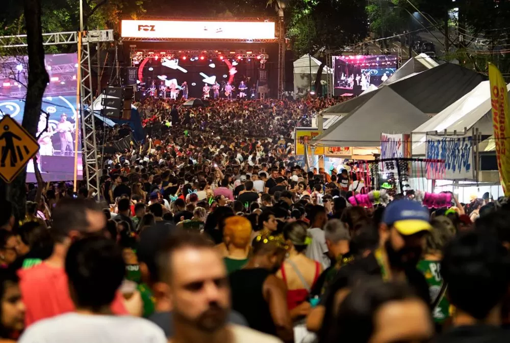 Crédiotos das fotos do Carnaval “Da Aurora a Madrugada”: Christian Rizzi