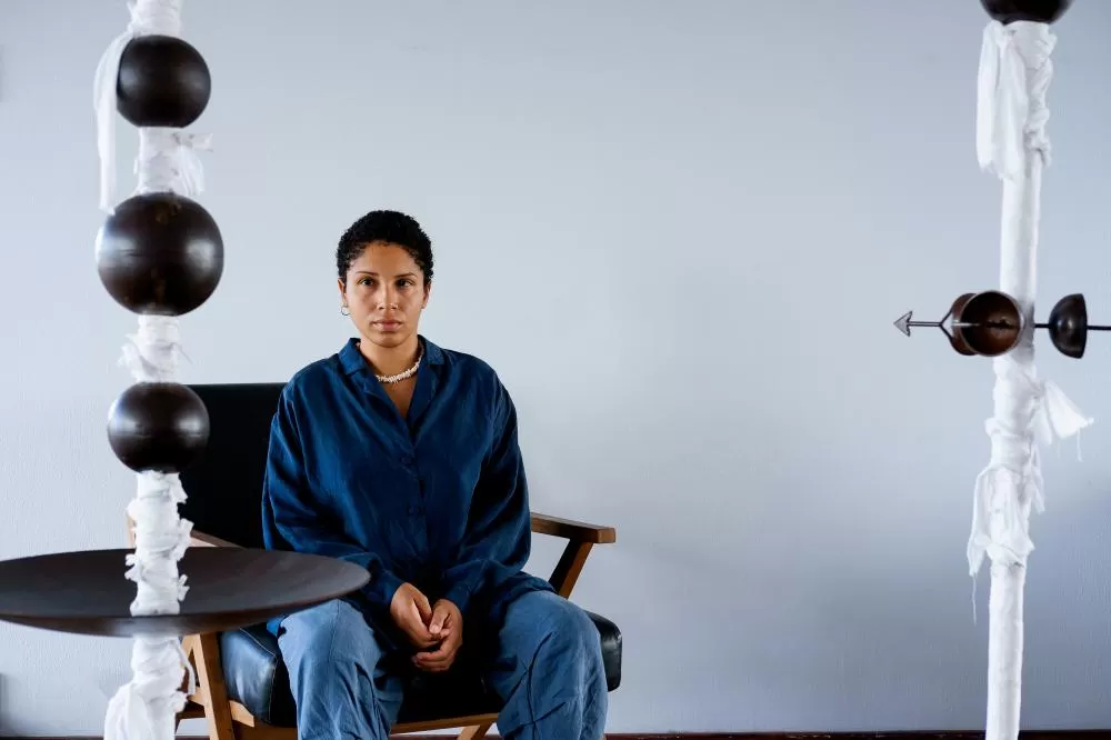  Luana Vitra/Point Studio