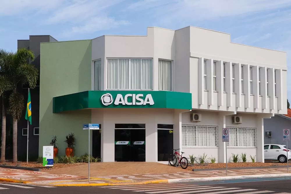 Novas diretorias da Acisa tomam posse em evento festivo nesta sexta-feira