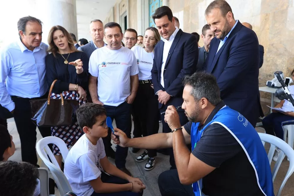Com consultório itinerante, Estado vai levar exames oftalmológicos a 67 mil crianças Foto: Geraldo Bubniak/AEN