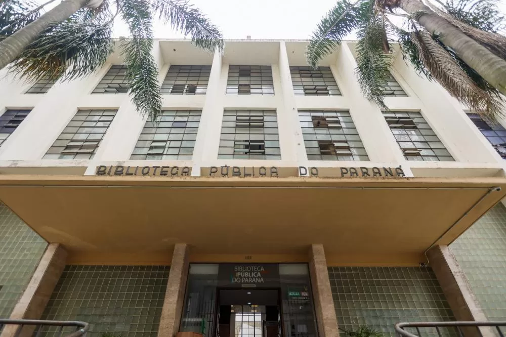 Biblioteca Pública promove em abril grande variedade de eventos para todas as idades. Fachada da Biblioteca Pública do Paraná Foto: Gabriel Rosa/AEN