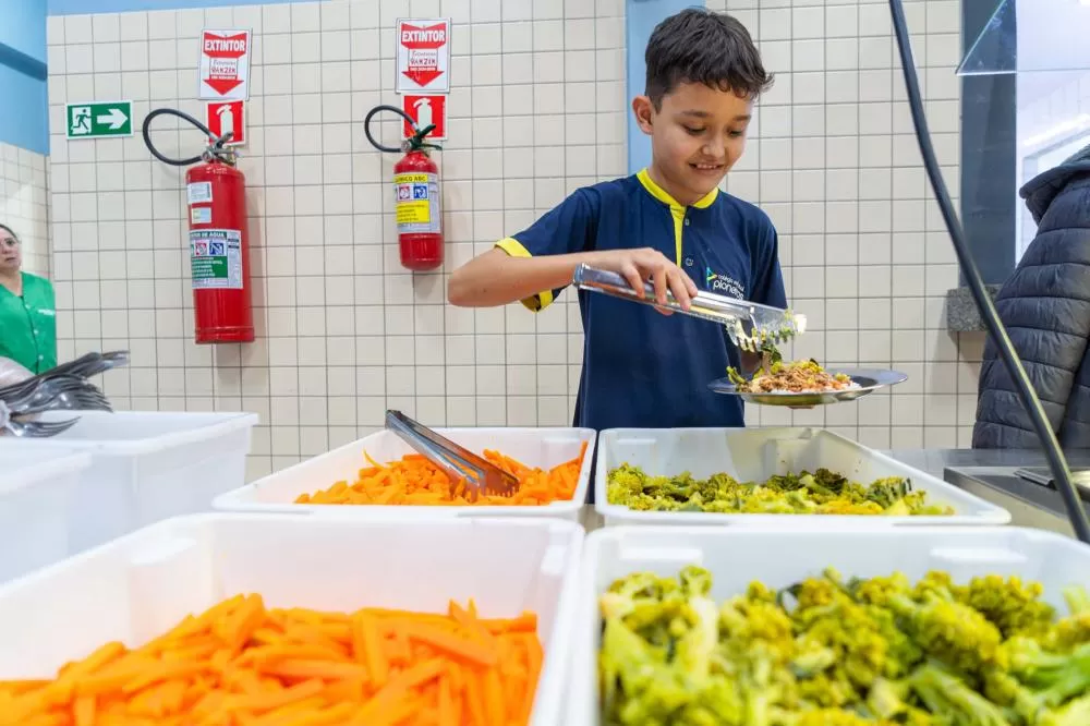 1 em cada 4 alimentos da agricultura familiar destinados à alimentação escolar da rede estadual de ensino são orgânicos Foto: Lucas Fermin/SEED