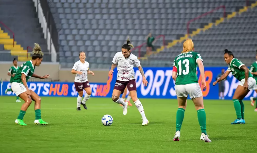  Rafael Zocco/Ferroviária/Direitos Reservados