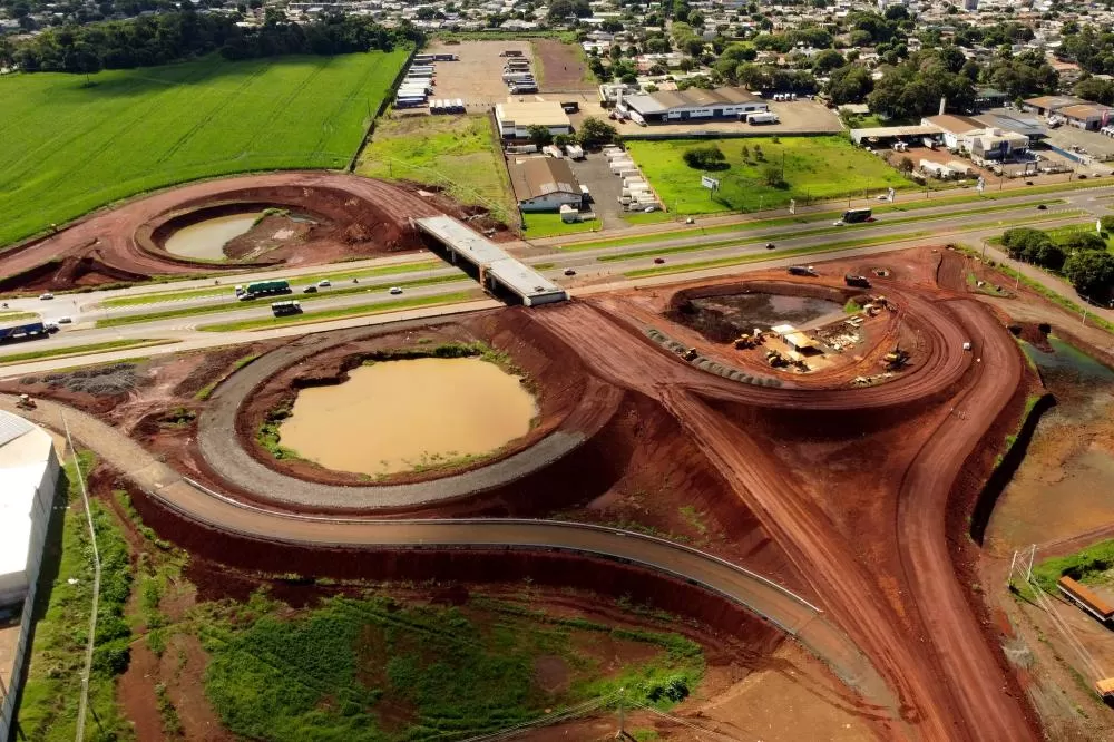 Obras da Perimetral Leste de Foz do Iguaçu chegam a 63% de execução Foto: DER