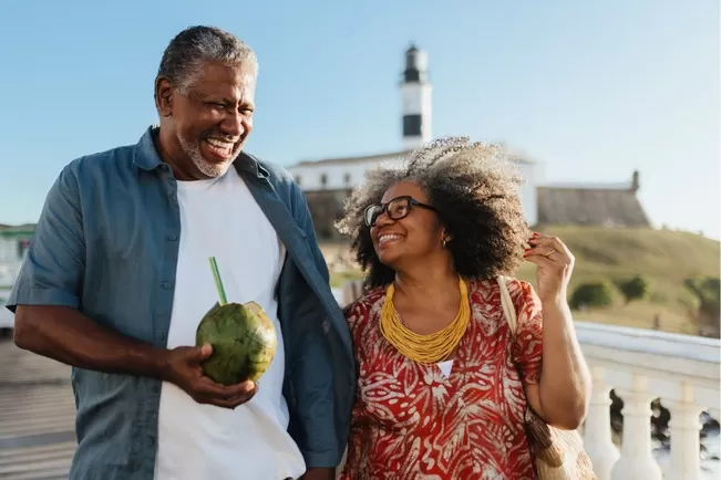 De acordo com a FecomercioSP, o bom momento da economia e o calendário com mais dias úteis contribuíram para a alta nas viagens - Foto: Getty Images