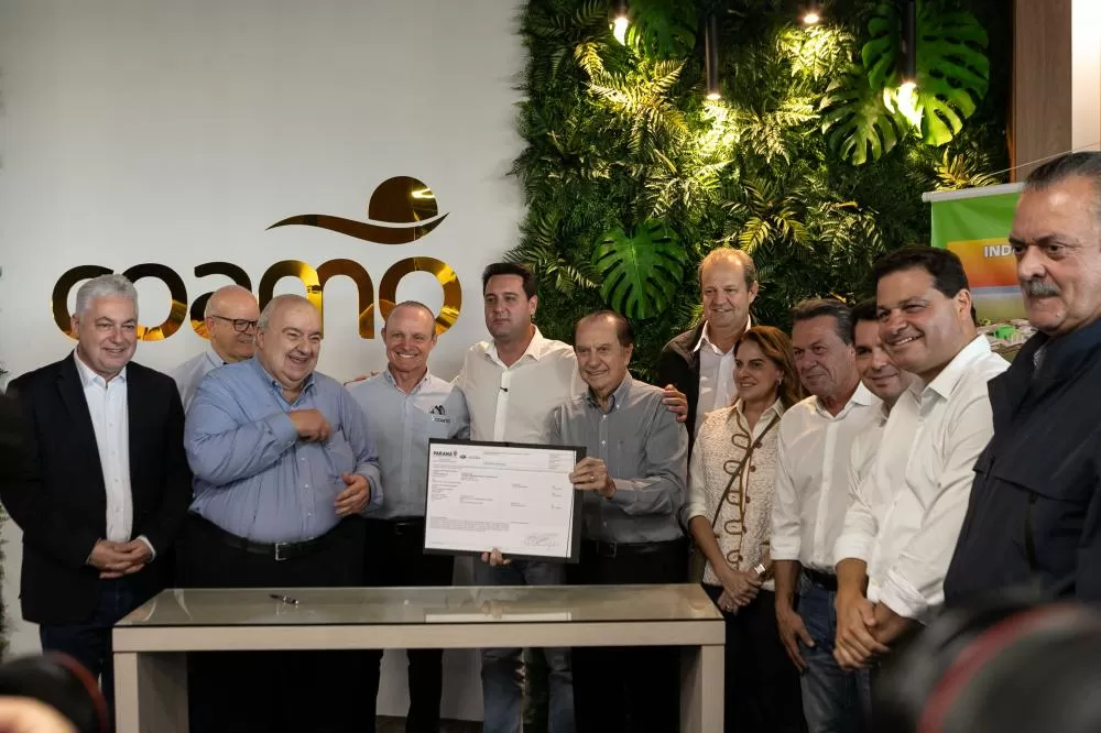 Estado entrega licença para instalação de usina de etanol de milho da Coamo em Campo Mourão Foto: Roberto Dziura Jr/AEN