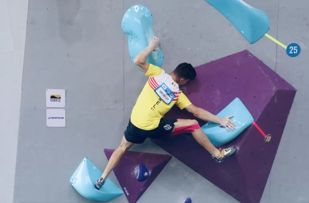 Curitiba vive clima internacional com Copa do Mundo de Escalada no Parque Olímpico do Cajuru Foto: Jow D’Ambros / SEES