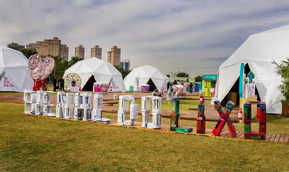 Bienal do lixo/Divulgação
