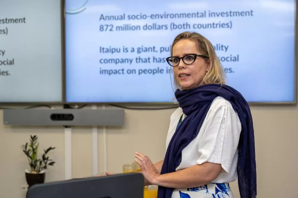 Gisele Ricobom, assistente do diretor-geral brasileiro da Itaipu. Foto: William Brisida/Itaipu Binacional.