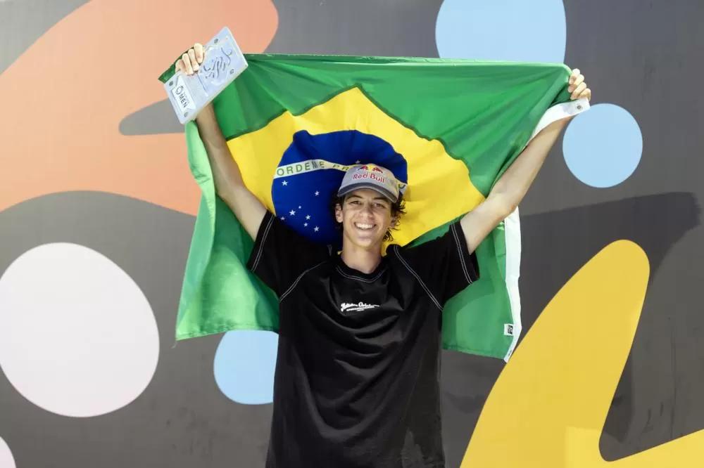 Paranaense Gui Khury executa manobra inédita e leva bronze na Copa do Mundo de Skate Foto: Julio Detefon / CBSk