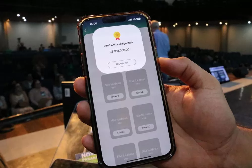 Moradora de Cascavel leva prêmio de R$ 100 mil no Nota Paraná Foto: Gaby Smek/SEFA-PR