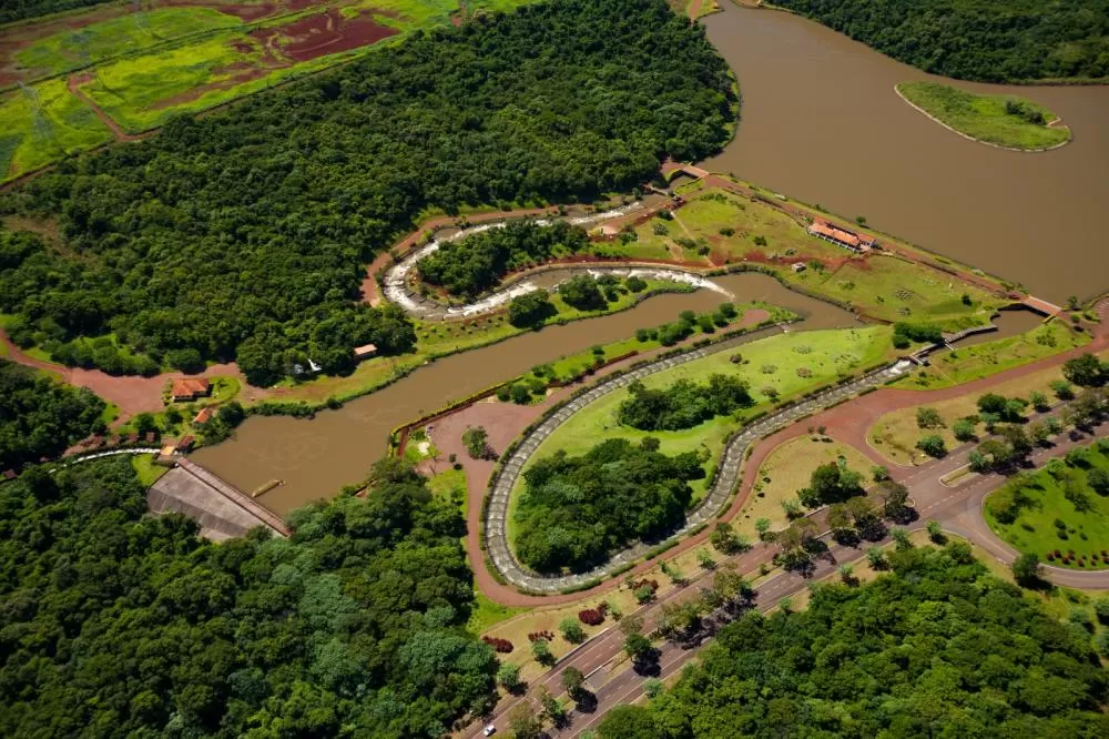 Vista aérea do Canal da Piracema. Foto: Alexandre Marchetti/Itaipu.