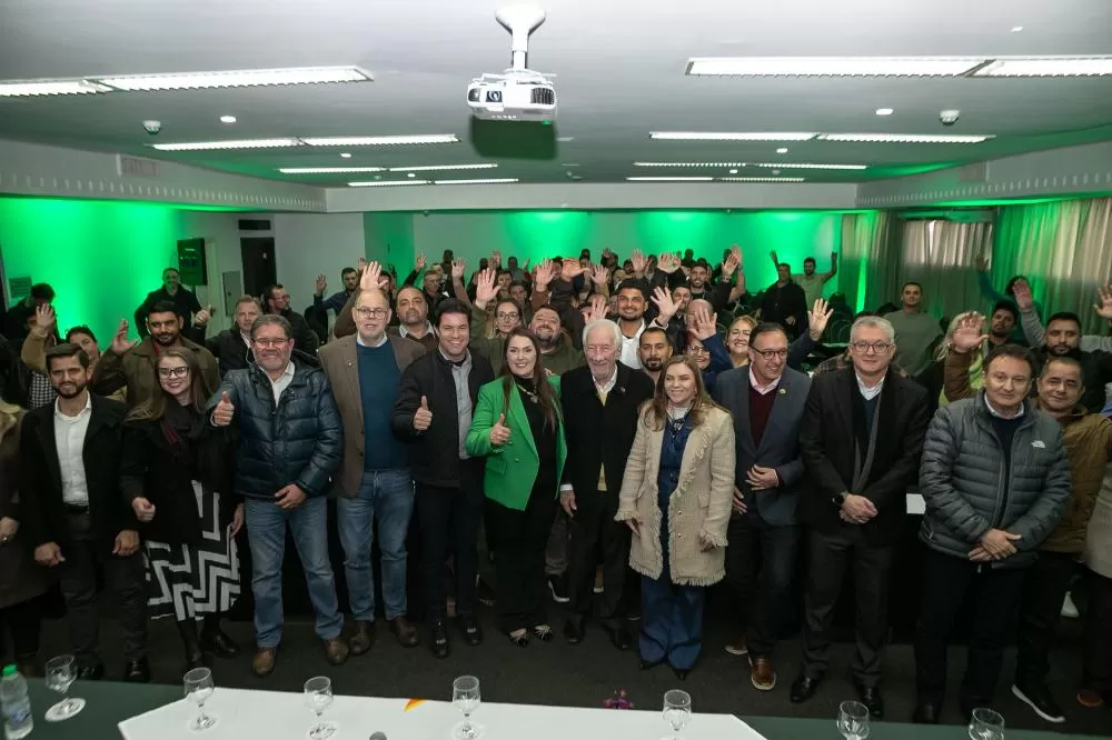 Governo do Estado reforça parceria com prefeituras e legislativos municipais em evento com vereadores paranaenses Foto: Roberto Dziura Jr/AEN