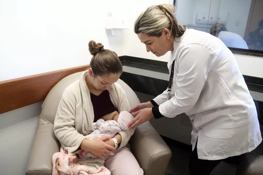 Mulheres paranaenses têm menos filhos e são mães mais tarde, aponta IBGE Foto: Gilson Abreu/Arquivo AEN