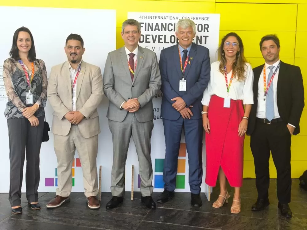 No centro, o ministro Márcio Macedo, da Secretaria-Geral da Presidência, e Carlos Carboni, diretor de Coordenação da Itaipu. Foto: Romeu de Bruns/Itaipu Binacional.