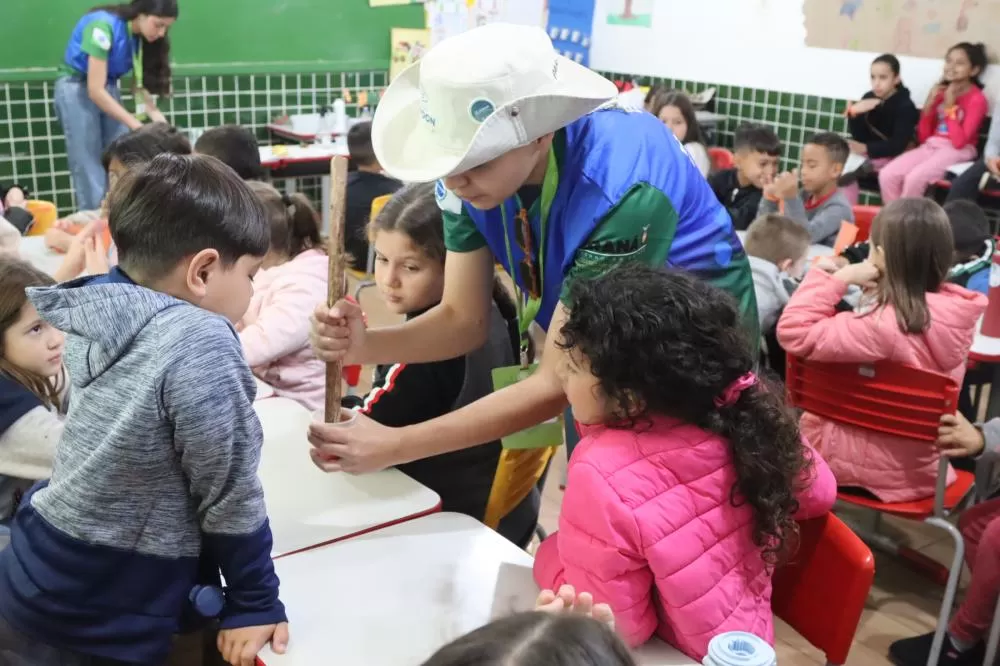 Em São Sebastião da Amoreira, as oficinas trabalharam teatro, sustentabilidade e educação corporal Foto: Ana Clara Zotelli