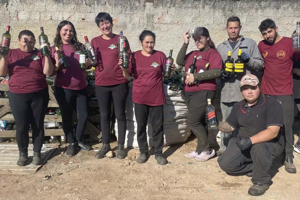 Campeão nacional: Paraná reciclou 56,84% das embalagens de vidro em 2024 Foto: Feliphe Abreu/IAT