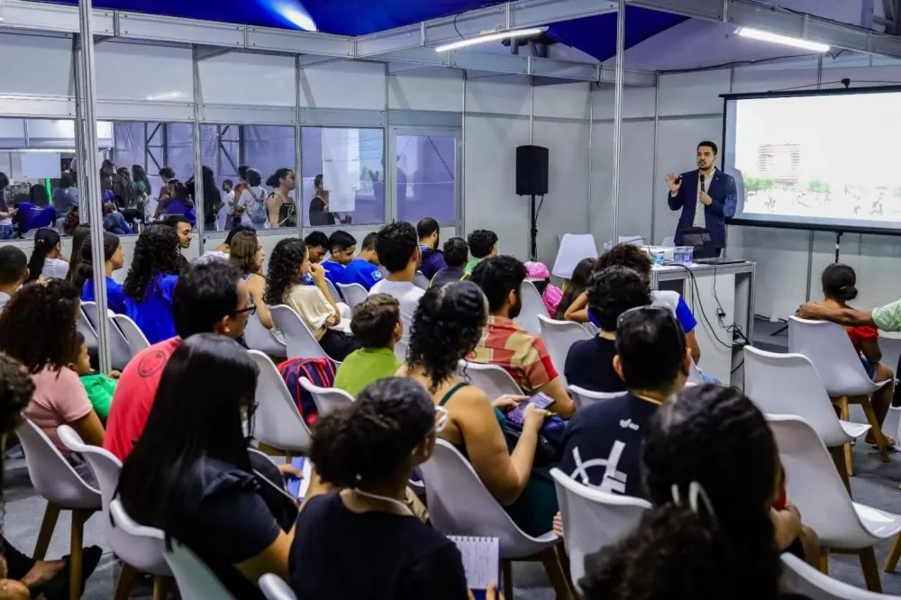 Iggor Rocha apresentou o Projeto Moradias durante reunião da SBPC. Foto: Wellington Reis