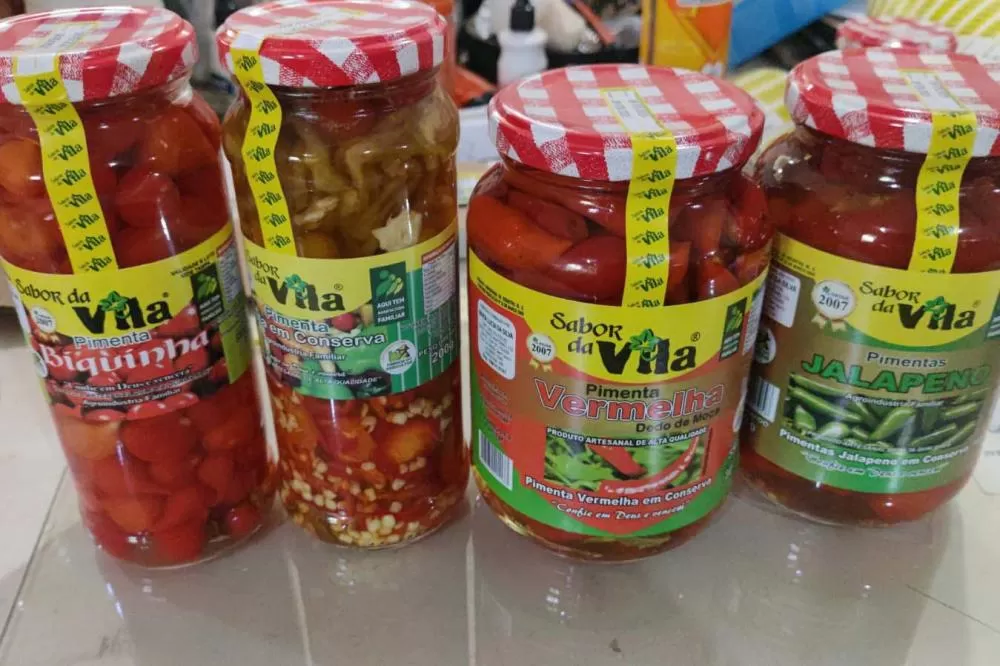140 agroindústrias vão levar produtos à Feira Sabores do Paraná, em Curitiba. Pimentas produzidas pela agroindústria Sabor da Vila, de Ourizona, no Norte do Estado. Foto: SEAB