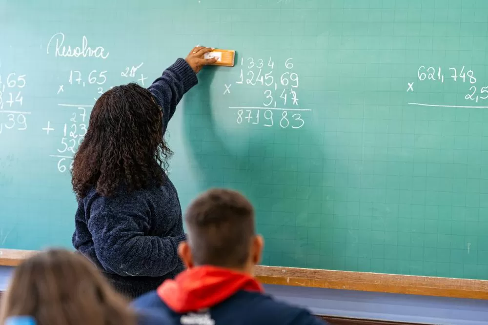 PDE 2025-27 vai capacitar 1.533 professores; participantes subirão ao Nível 3 da carreira Foto: Lucas Fermin/SEED-PR
