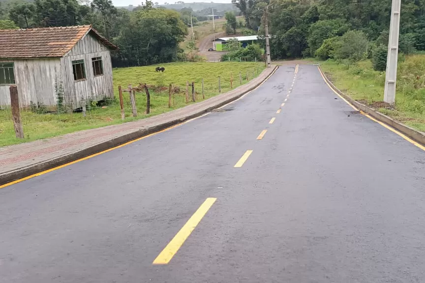 Asfalto Novo, Vida Nova: 11 cidades estão perto de chegar a 100% de pavimentação Foto: SECID