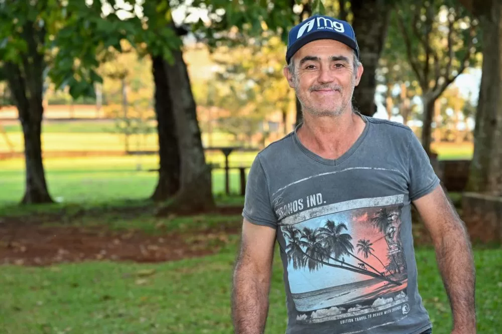 Agricultor Dorival Fontana reforça importância da estrada para as mais de mil famílias da região. Fotos: William Brisida / Itaipu Binacional