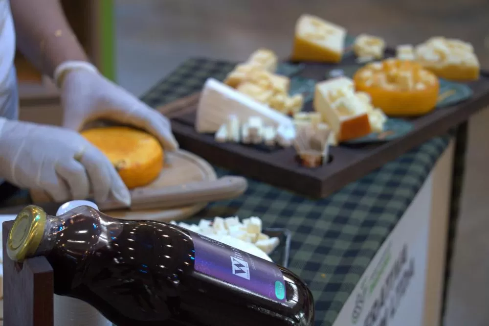 Feira Sabores do Paraná valoriza produtos com Indicação Geográfica Foto: Pablo Aqsenen/Adapar