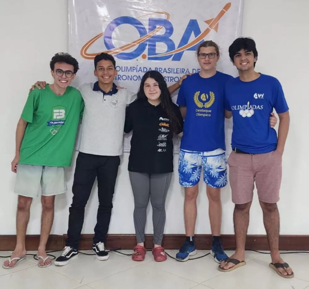 Turma 2 -Da esquerda para direita,Gustavo Globig, Eyke Cardoso, Larissa França, Guilherme Waiandt e João Victor