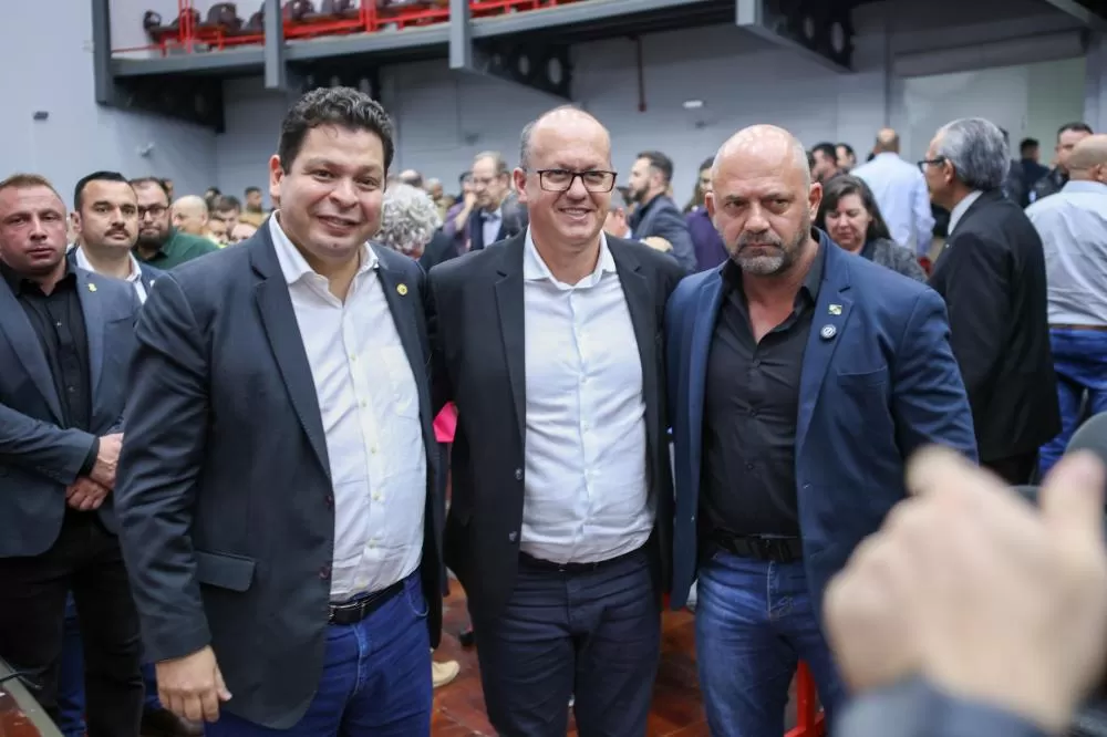 Deputado Gugu Bueno; prefeito de Pato Branco Geri Dutra e secretário de Segurança do Paraná, Hudson Teixeira