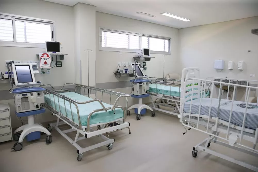 Investimento de R$ 106 milhões ampliou os atendimentos médicos no HUOP em Cascavel Foto: Geraldo Bubniak/AEN