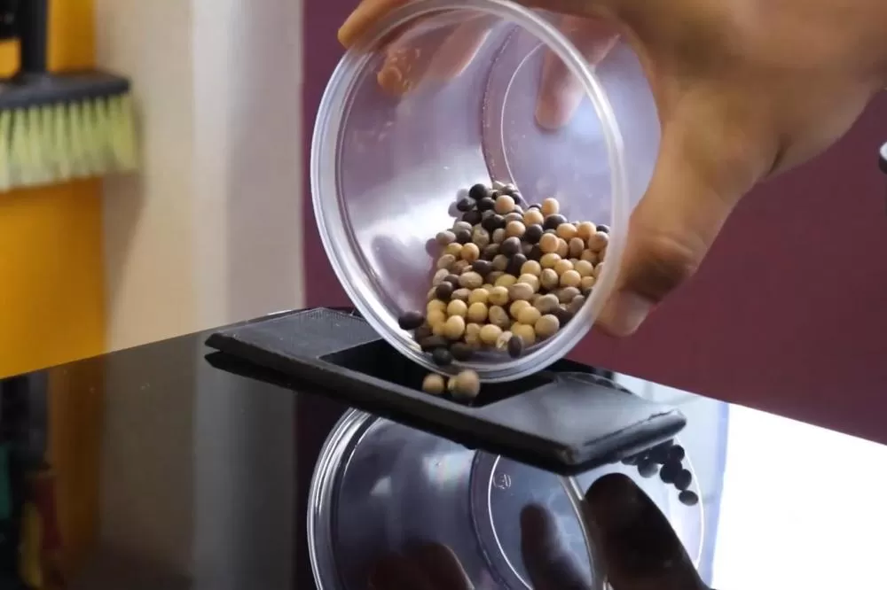 Startup apoiada pelo Estado cria equipamento que utiliza IA para análise de grãos