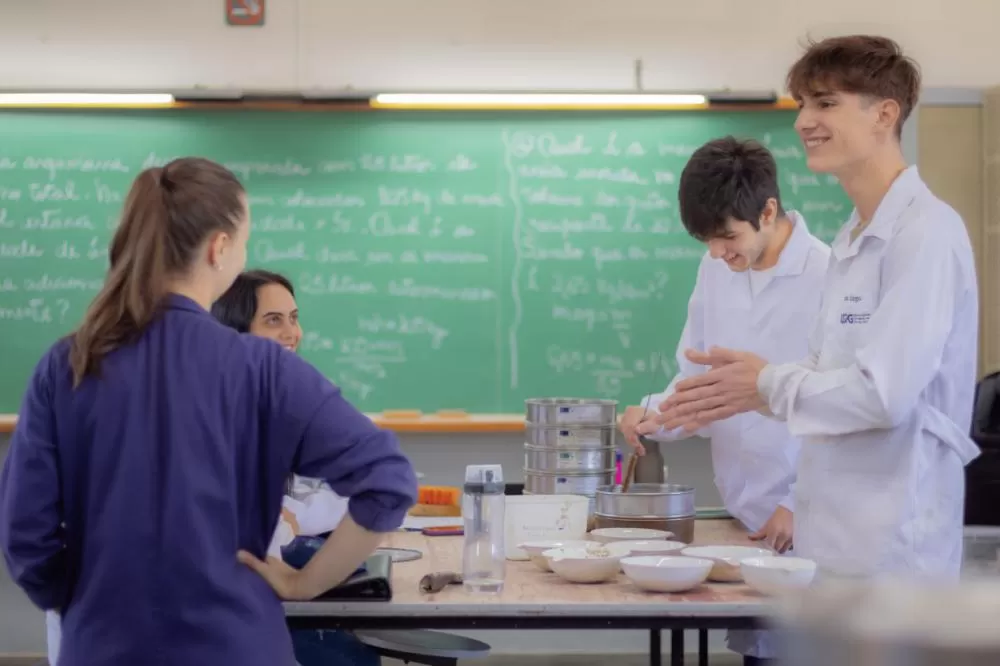 Universidades estaduais do Paraná têm alta histórica de 68,4% e reúnem 32 cursos de excelência Foto: Jessica Natal