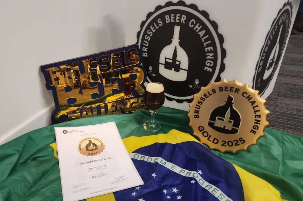 Cerveja paranaense supera rótulos belgas e conquista ouro em campeonato na Europa Foto: Divulgação Hank Bier