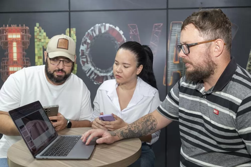 Startup incubada no Tecpar facilita “juridiquês” dos contratos usando IA