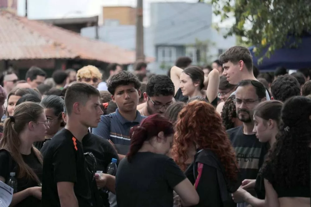 Vestibular Unioeste reúne milhares de candidatos em nove cidades Foto: Unioeste